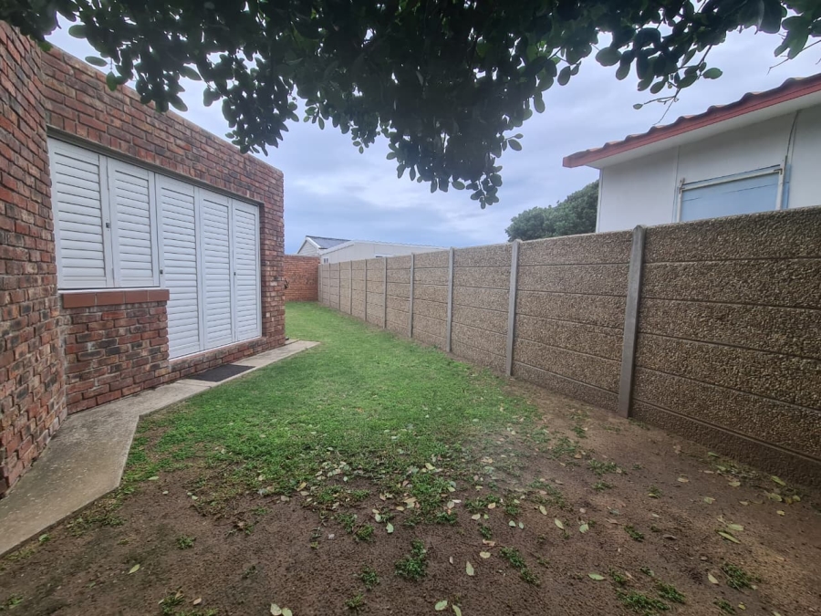 To Let 3 Bedroom Property for Rent in Glentana Western Cape